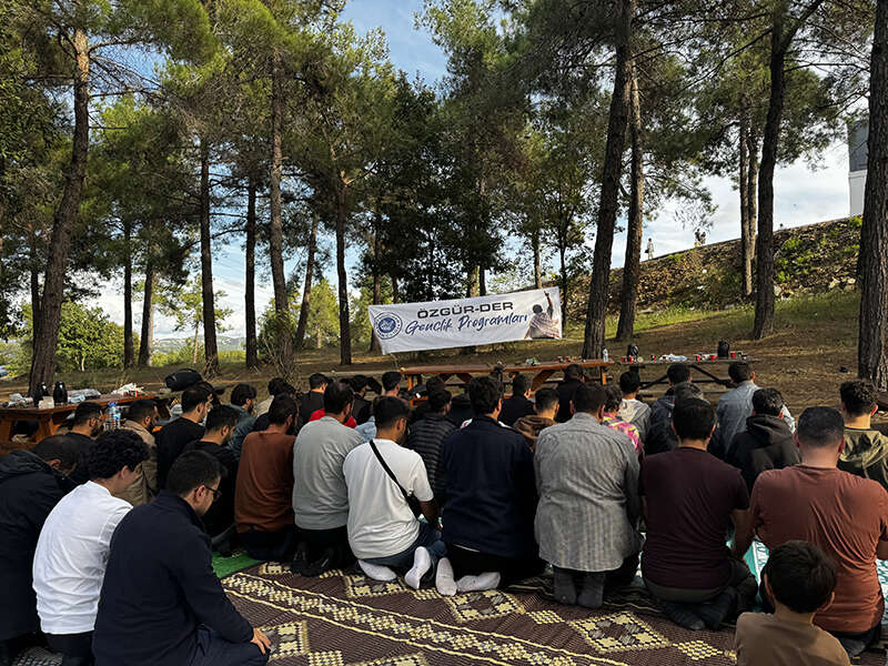 ozgurder-gencligi-2026-piknik-13