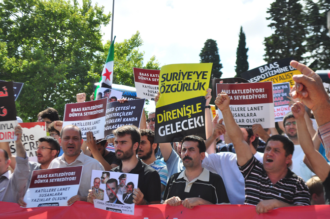 21072012_beyazit_suriye_eylemi-(2).jpg