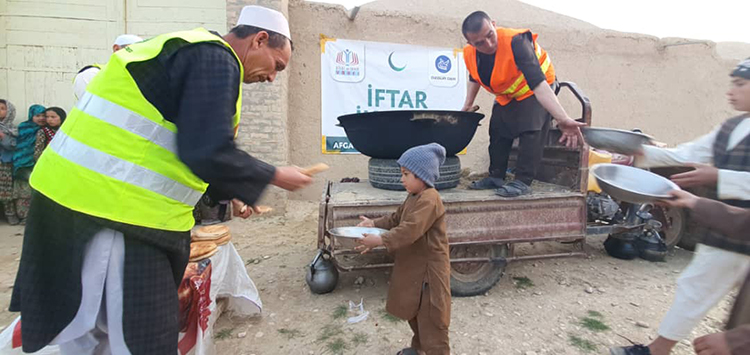 afganistan-yardimlar-11.jpeg