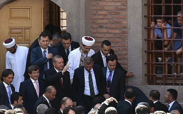 ahmet-davutoglu-erdogan-haci-bayram-veli-camii.jpg ahmet-davutoglu-erdogan-haci-bayram-veli-camii.jpg