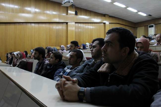 aid-20121203-3.jpg
