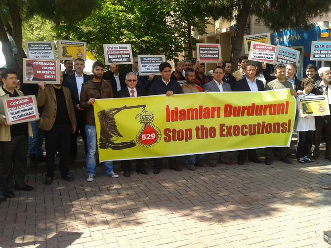 akhisar-20140411-08.jpg akhisar-20140411-08.jpg