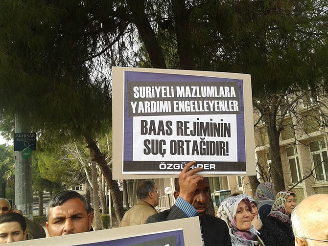 akhisar_iskence_eylem-4.jpg akhisar_iskence_eylem-4.jpg