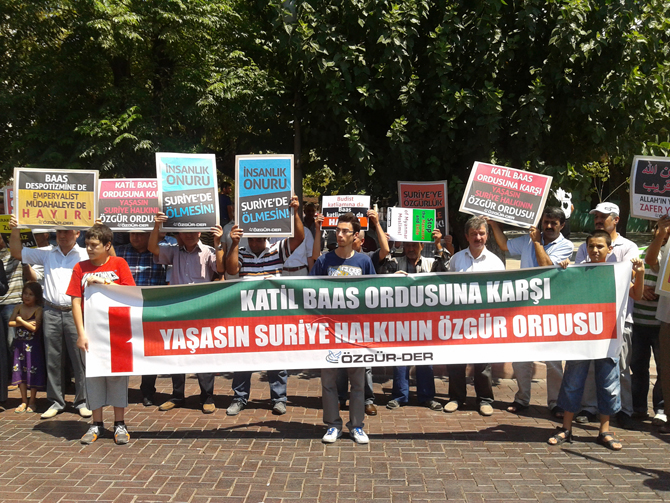 akhisar_suriye_eylem-(6).jpg