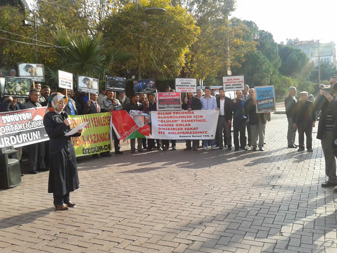 akhisar_suriye_eylemi.jpg akhisar_suriye_eylemi.jpg