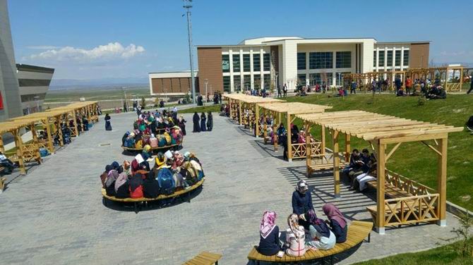 alpaslan-20160406-04.jpg alpaslan-20160406-04.jpg