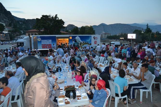 amasya-iftar-20140721-3.jpg amasya-iftar-20140721-3.jpg