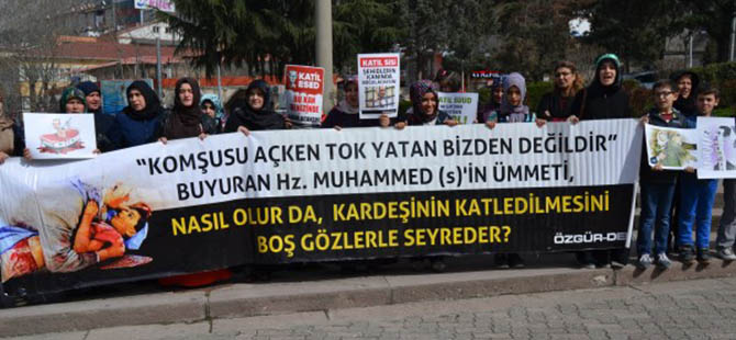 amasya-suriye-5-yil-eylemi-protest-syria04.jpg amasya-suriye-5-yil-eylemi-protest-syria04.jpg