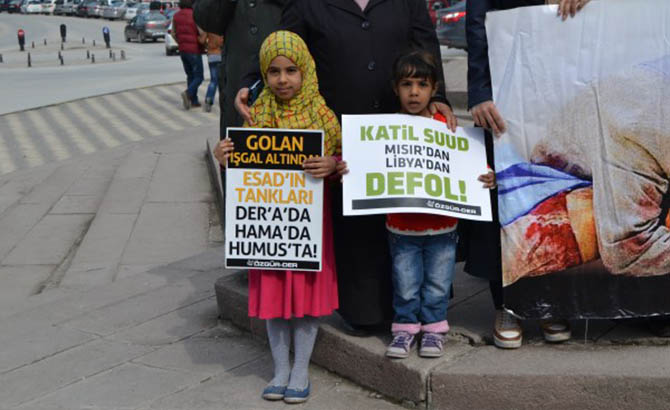 amasya-suriye-5-yil-eylemi-protest-syria10.jpg amasya-suriye-5-yil-eylemi-protest-syria10.jpg