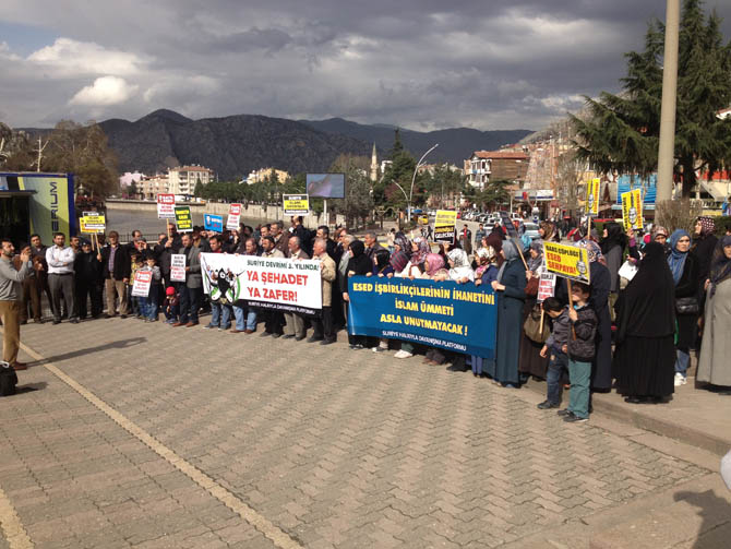 amasya_suriye_eylemi_16032013-(4).jpg