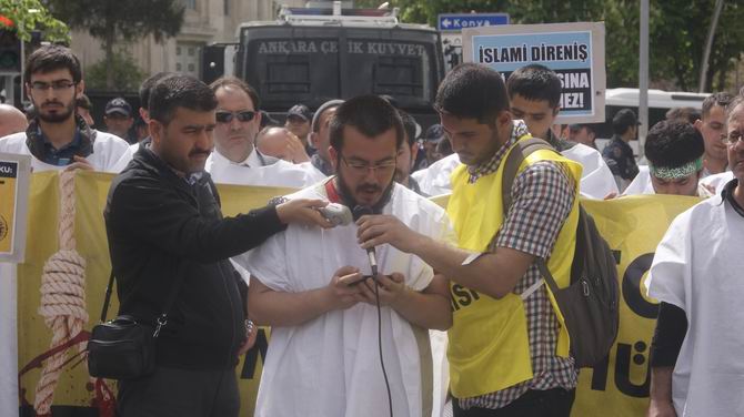 ankara-ey-20140425--13.jpg ankara-ey-20140425--13.jpg