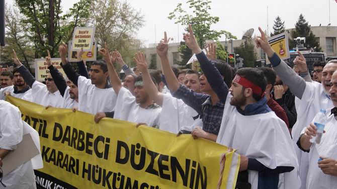 ankara-ey-20140425--5.jpg ankara-ey-20140425--5.jpg