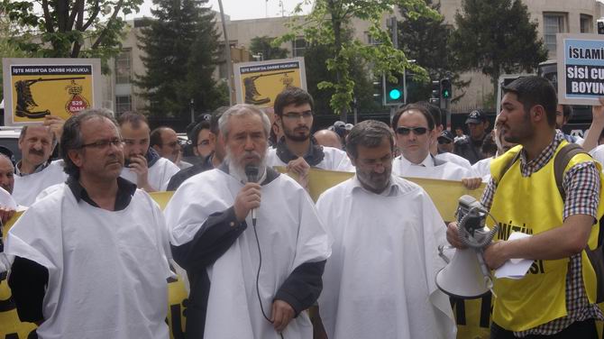 ankara-ey-20140425--7.jpg ankara-ey-20140425--7.jpg