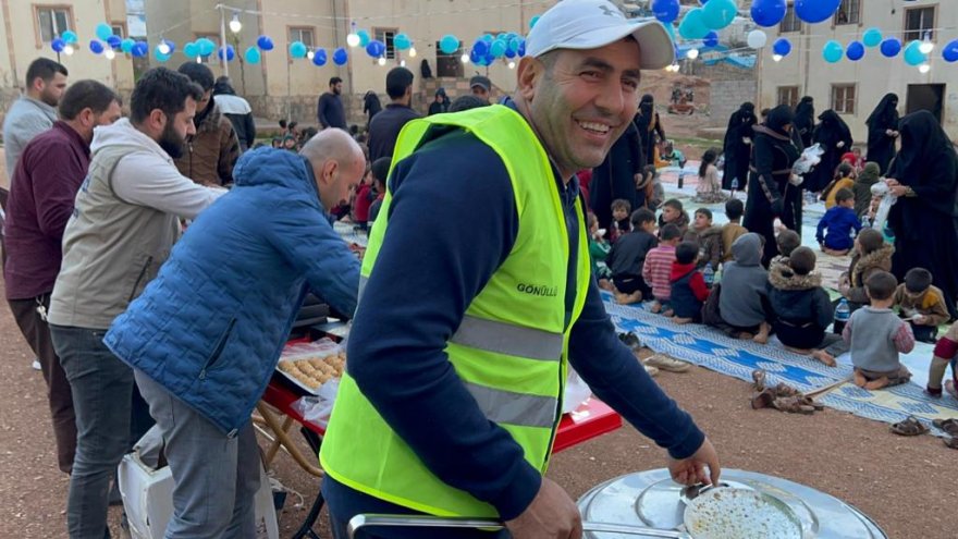 ankarali-is-adamlari-idlib-yardim-iftar-6.jpeg