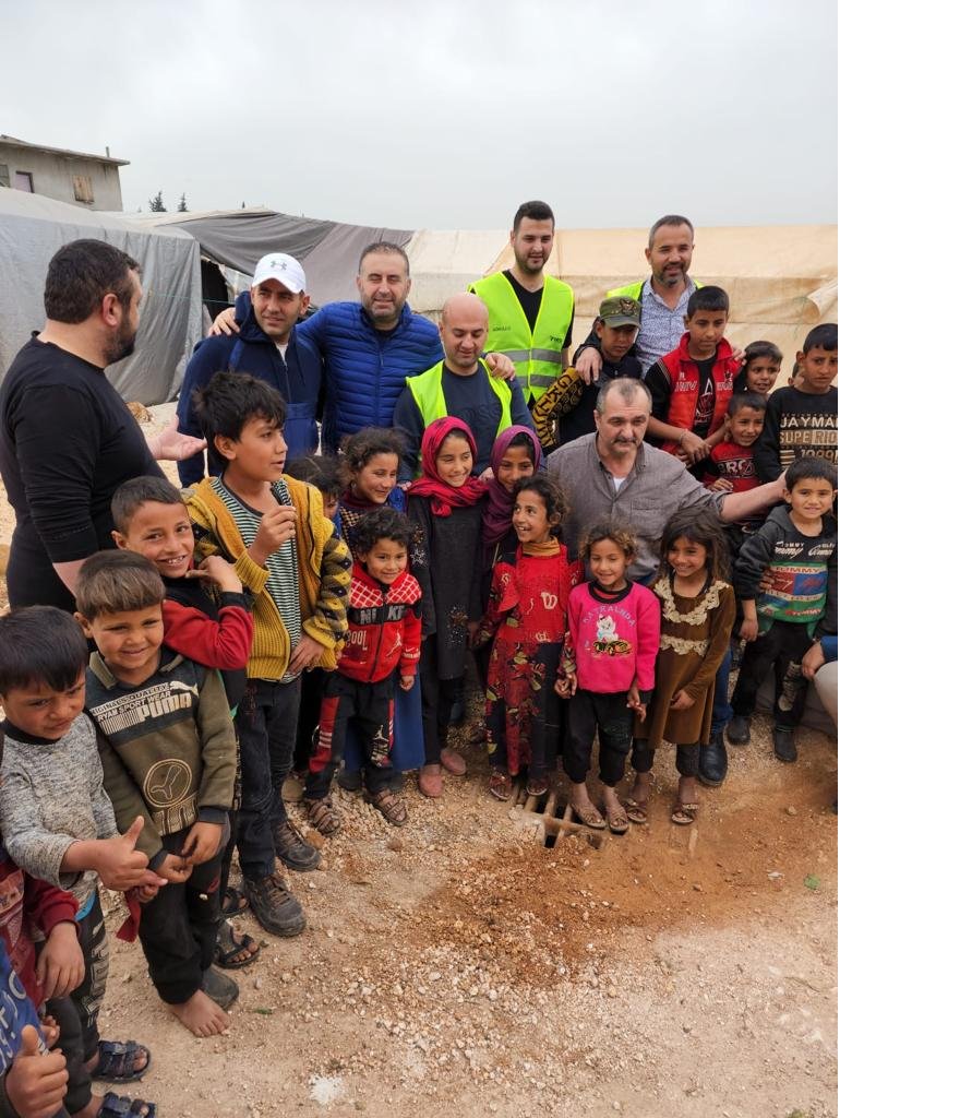 ankarali-is-adamlari-idlib-yardim-iftar-7.jpeg