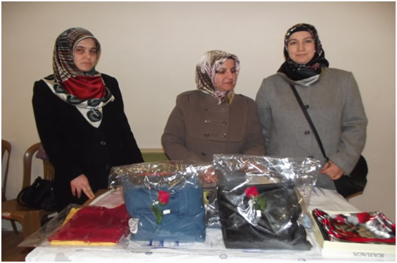 bartin_kermes-20121220-04.jpg bartin_kermes-20121220-04.jpg