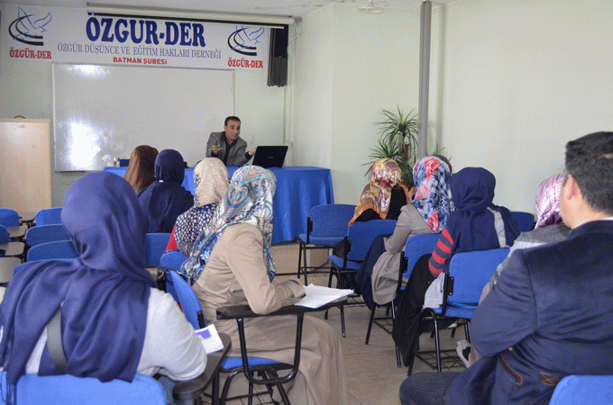 batman-20130422-3.gif batman-20130422-3.gif