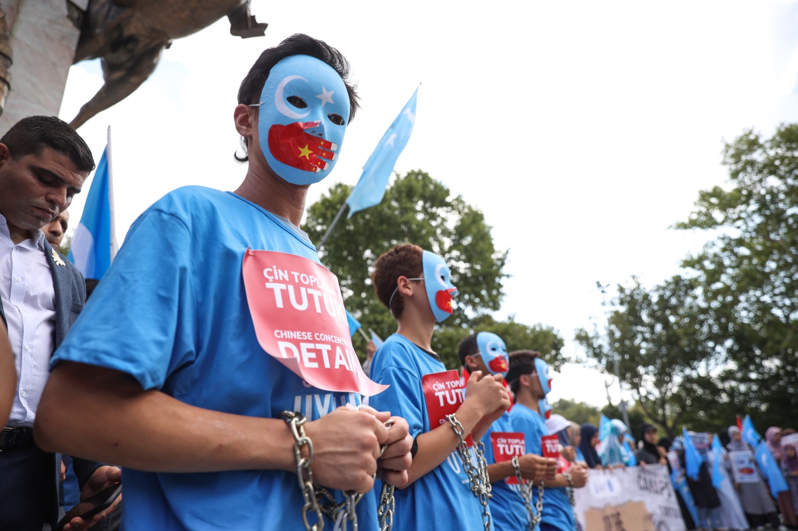 bdb4b2b0-9f88-41d6-9dc6-edb85a45ef79.jpg