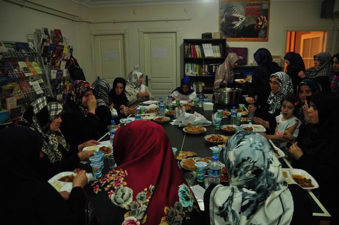 beykoz-iftar-20140712-04.jpg beykoz-iftar-20140712-04.jpg