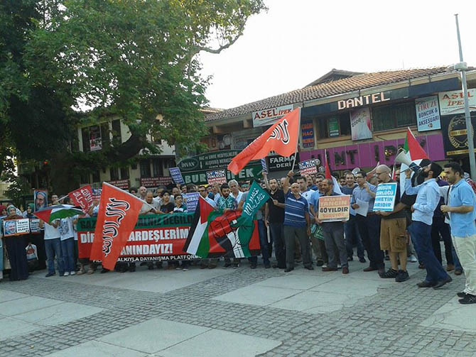 bursa_eylem_gazze.jpg bursa_eylem_gazze.jpg