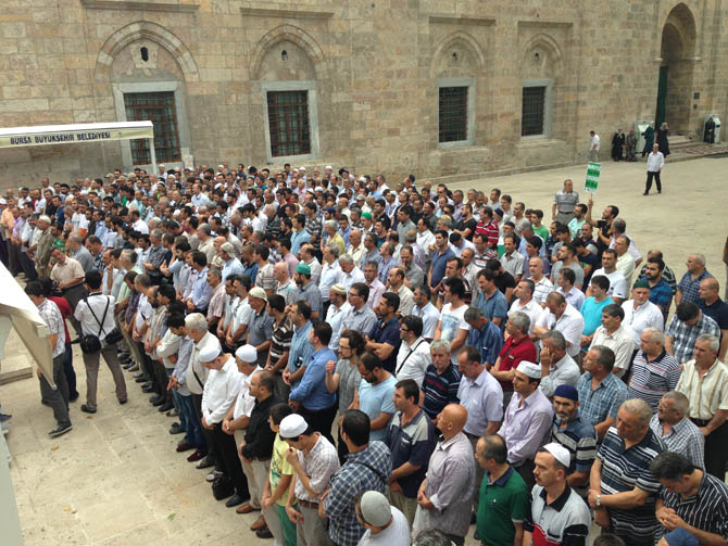 bursa_giyabi_cenaze_namazi-(4).jpg