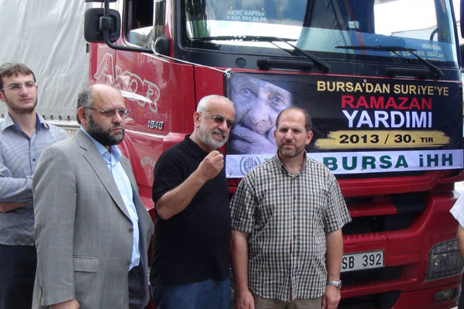 bursa_ozgurder_ihh_tir_yardim-(2).jpg