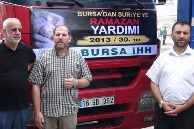 bursa_ozgurder_ihh_tir_yardim-(5).jpg
