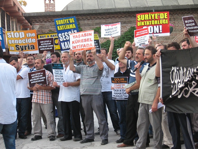 bursa_suriye_eylem_14072012-(7).jpg