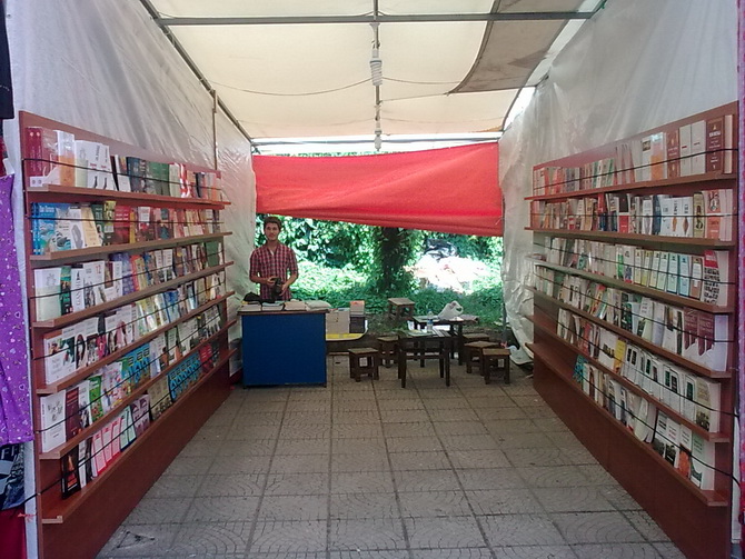 cagri_der-20120707-02.jpg cagri_der-20120707-02.jpg
