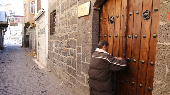 cami-kilit.jpg cami-kilit.jpg