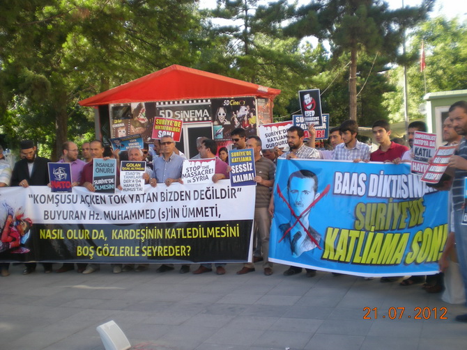 corum-20120721-2.jpg corum-20120721-2.jpg