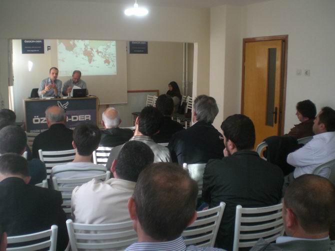 corum-20121105-02.jpg corum-20121105-02.jpg