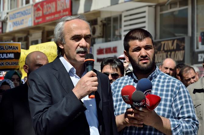 corum-20140411-02.jpg corum-20140411-02.jpg