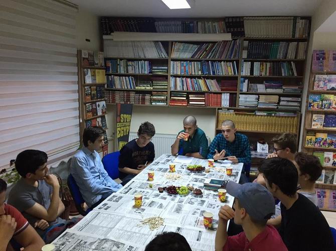 corum-20160621-01.jpg corum-20160621-01.jpg