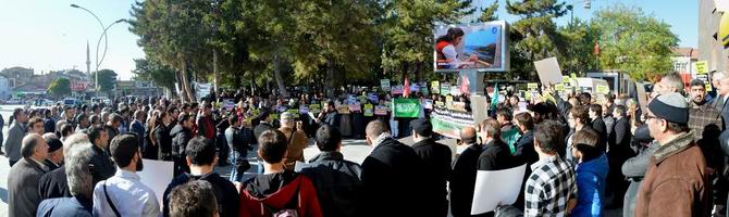 corum-protesto.jpg corum-protesto.jpg