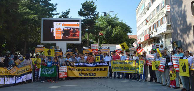 corum-sisi-misir-darbesini-protesto_02.jpg corum-sisi-misir-darbesini-protesto_02.jpg