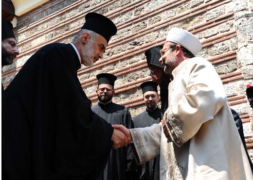 diyanet-patrikhane_ziyaret_mehmet-gormez_bartholomeos02.jpg
