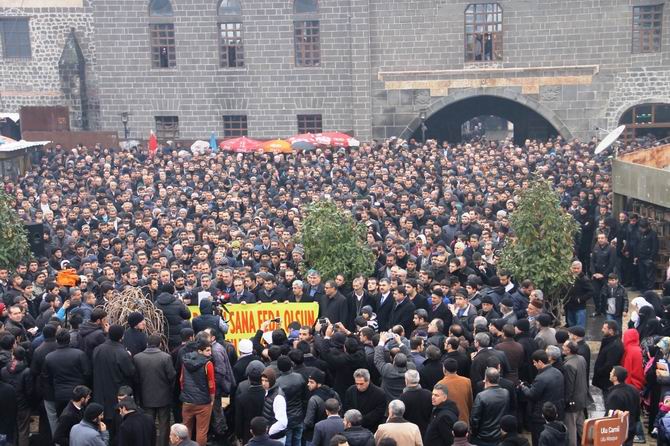 diyarbakir-charlie_hebdo-20150116-02.jpg diyarbakir-charlie_hebdo-20150116-02.jpg