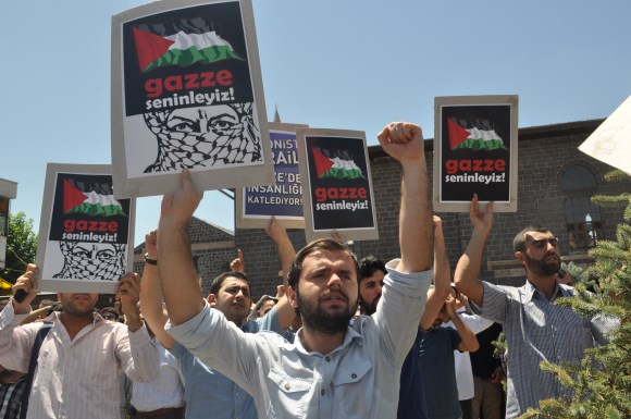 diyarbakir-da-israil-protestosu-05.jpg