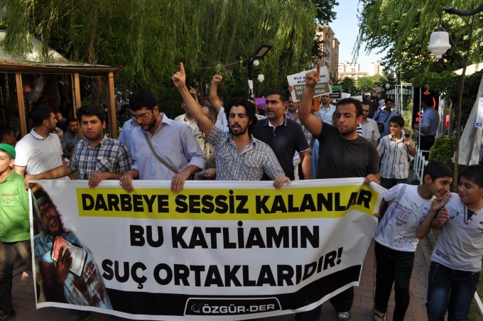 diyarbakir-misireylemi-20130708-2.jpg