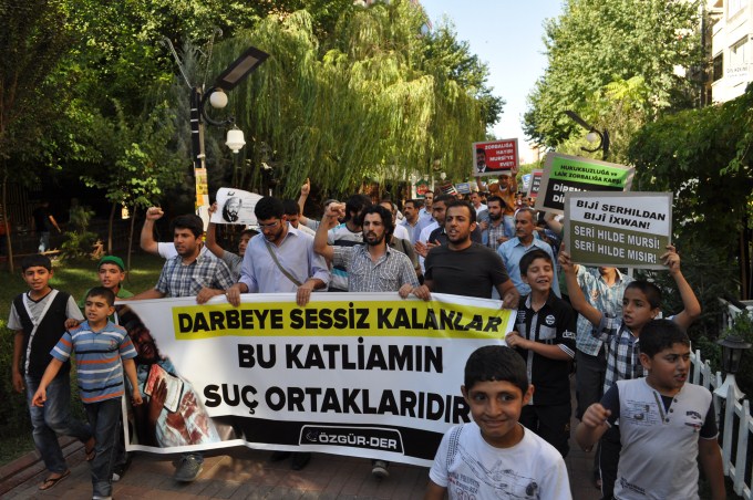 diyarbakir-misireylemi-20130708-3.jpg