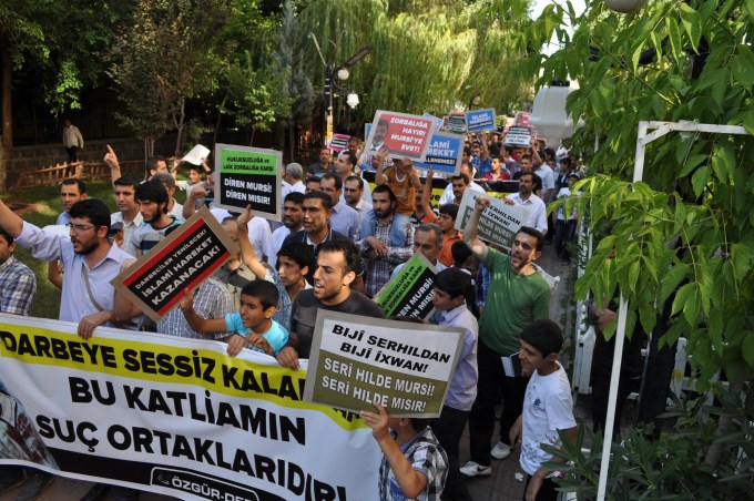 diyarbakir-misireylemi-20130708-4.jpg