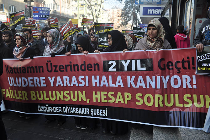 diyarbakir-roboski-eylemi-(4).jpg