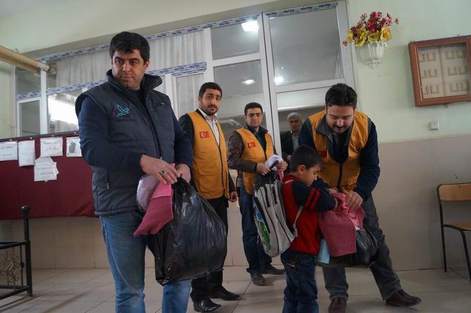 diyarbakir-suriye-okul-20150216-02.jpg diyarbakir-suriye-okul-20150216-02.jpg