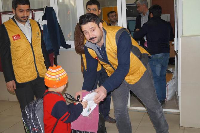 diyarbakir-suriye-okul-20150216-04.jpg diyarbakir-suriye-okul-20150216-04.jpg