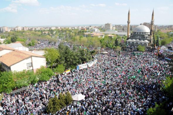 diyarbakir_kutlu_dogum-20120422-11.jpg