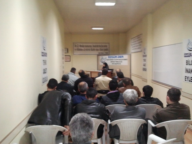 emine_duzgun-20120401-02.jpg emine_duzgun-20120401-02.jpg