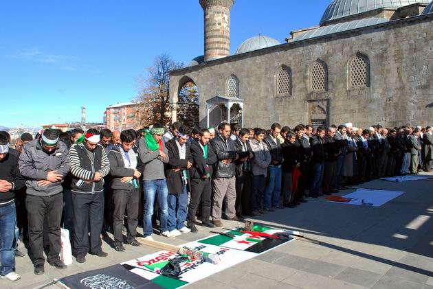 erzurum-lalapasa-protesto-18kasim2012-05.jpg erzurum-lalapasa-protesto-18kasim2012-05.jpg