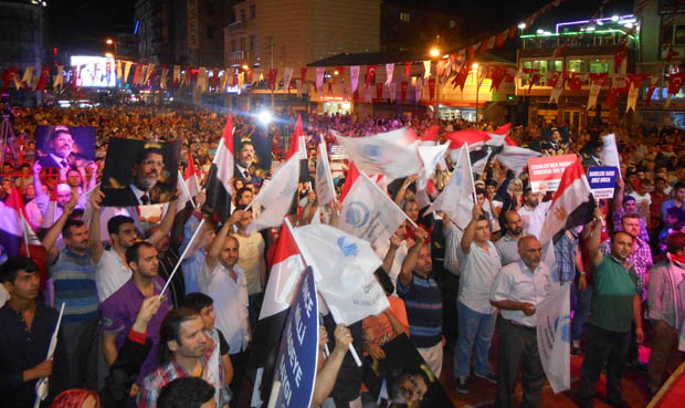 esenler-mursi-ye-destek01.jpg