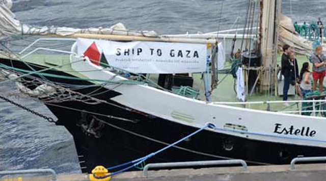 estelle_ship-to-gaza.jpg